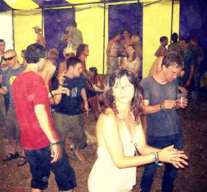 Glade 2005 Dance Stage (234)